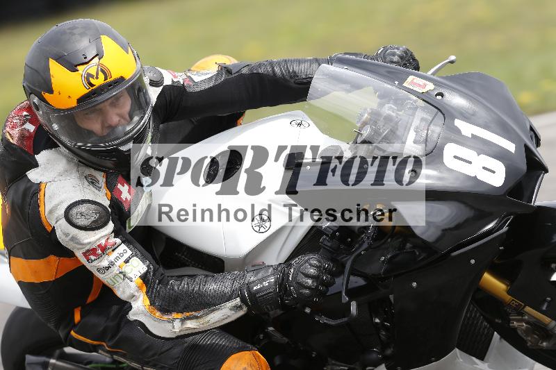 /37 28.07.2025 Dunlop Ride und Test Day ADR/Trackday Erfahren gelb Trackday schnell  rot/81